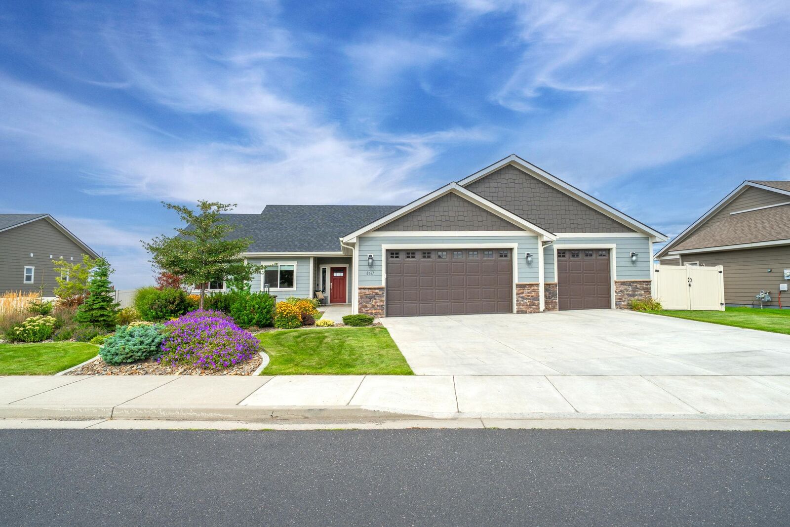 Property Photo:  8611 N Upper Mayes Ln  WA 99208 