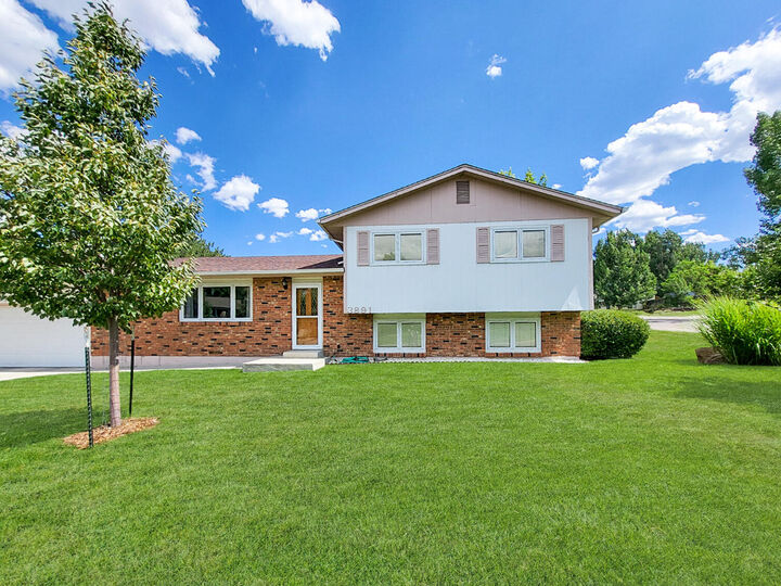 Property Photo:  3891 Brookview Drive  WY 82604 