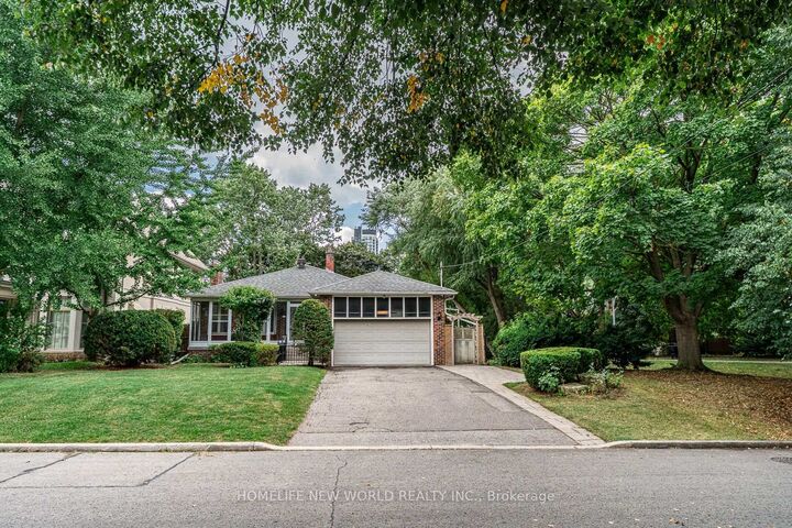 81 Hillcrest Avenue  Toronto ON M2N 3N6 photo
