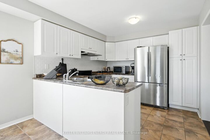 Property Photo:  1345 Woodstream Avenue  ON L1K 0N6 
