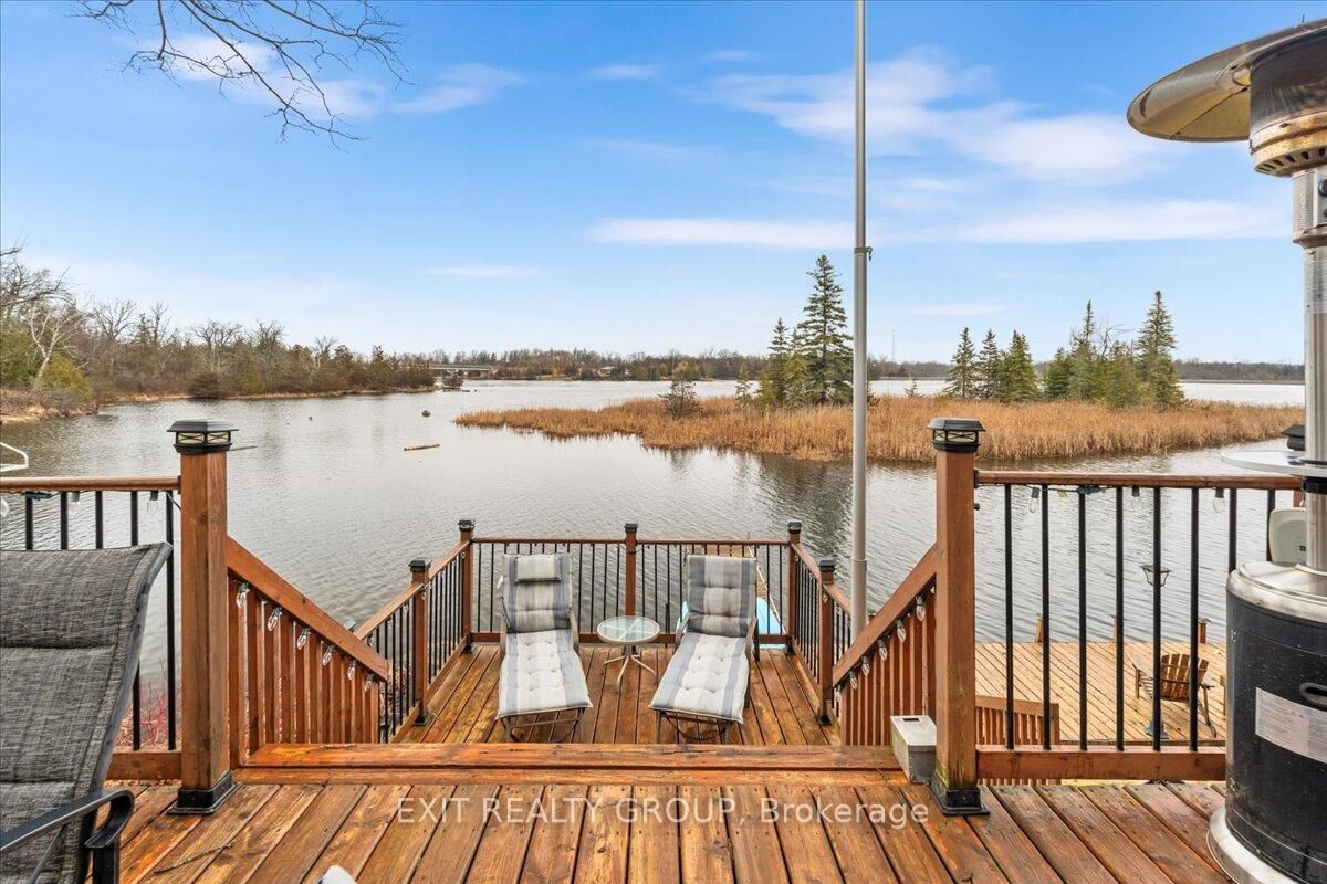 Property Photo:  82 Canal Road  ON K0L 1L0 