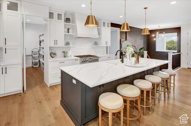 Property Photo: 724 W Maple Drift Ln UT 84020