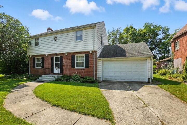 Property Photo: 271 S Broadmoor Boulevard OH 45504
