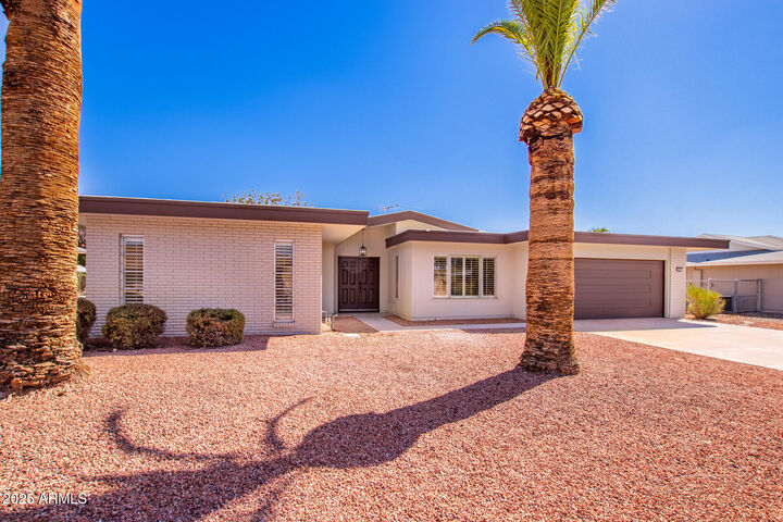 Property Photo: 9517 W Hidden Valley Circle N AZ 85351