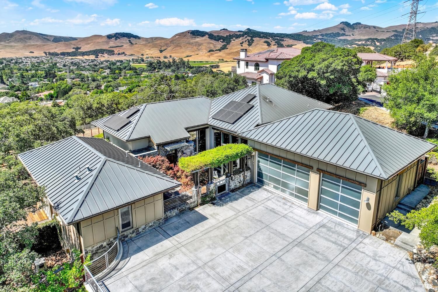 Property Photo:  5326 Laurel Ridge Court  CA 94534 