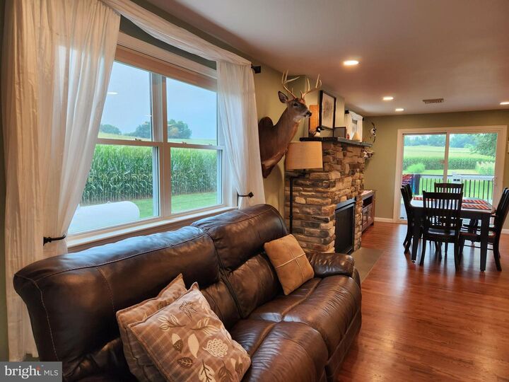 Property Photo:  3096 Anchor Road  PA 17582 