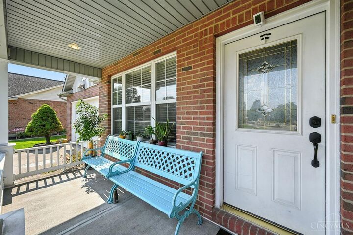 Property Photo: 992 Olde Station Court OH 45014