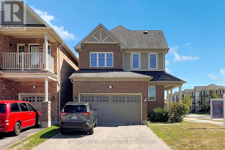 Property Photo:  1751 Hayden Lane Main  ON L1X 0A9 
