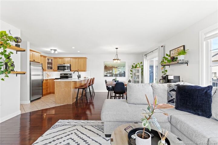Property Photo:  41 Huntington Circle  NB E3B 0M1 