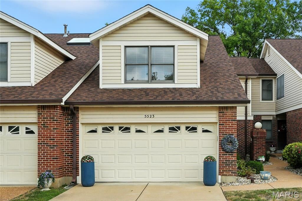 Property Photo:  5523 Duchesne Parque Drive  MO 63128 