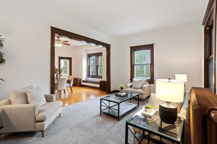 Property Photo: 740 Como Avenue MN 55103