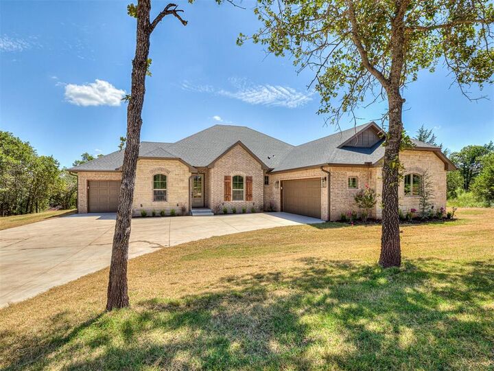 Property Photo:  8081 Longbow  OK 73044 