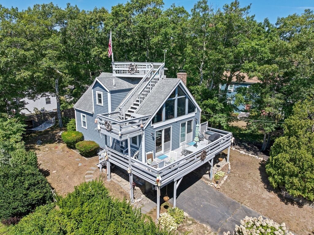 Property Photo:  135 Shore Dr  MA 02360 