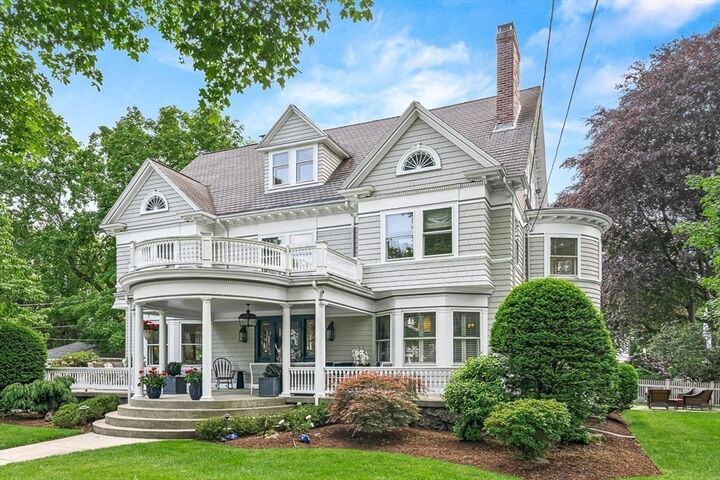Property Photo: 5 Stratford Road MA 01890