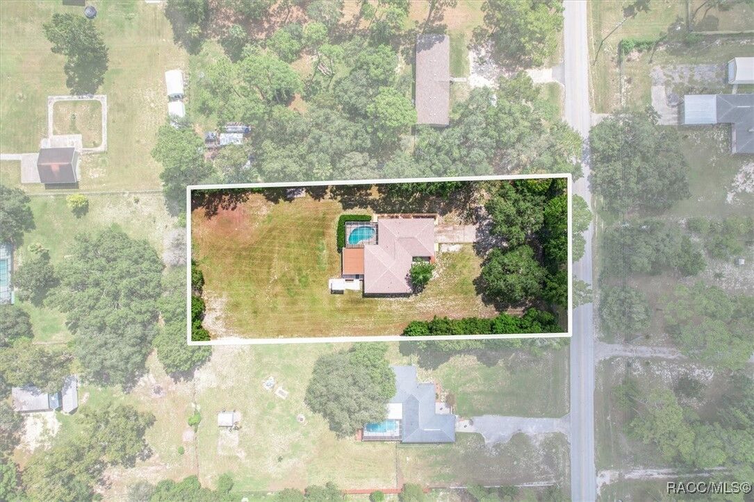 Property Photo:  7131 W Green Acres Street  FL 34446 