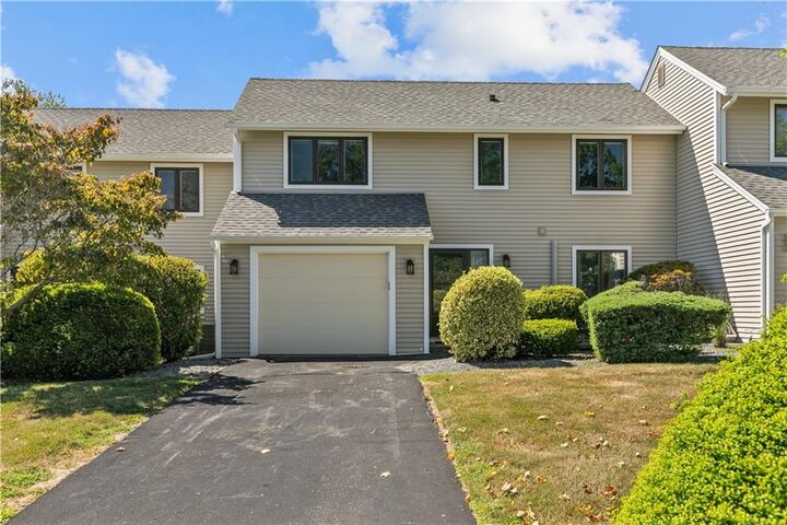 6 Fox Run Road  Portsmouth RI 02871 photo
