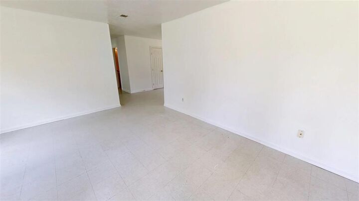 Property Photo: 1112 Pinder Lane LA 70633