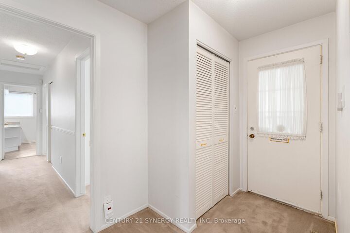 Property Photo:  27 Midland Crescent  ON K2H 8N2 