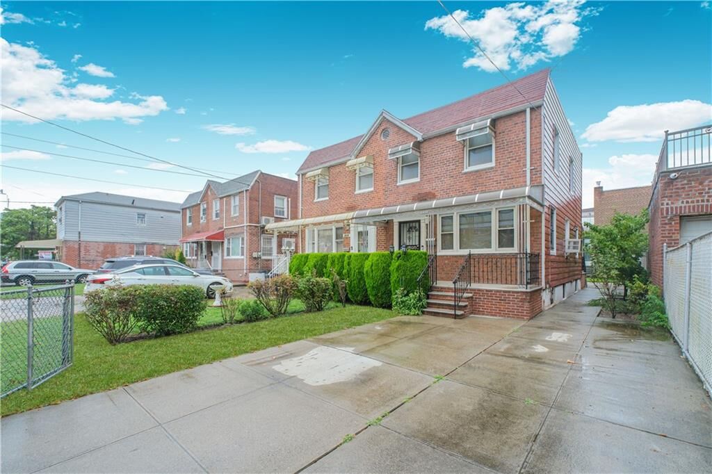 Property Photo: 2541 Harway Avenue NY 11214