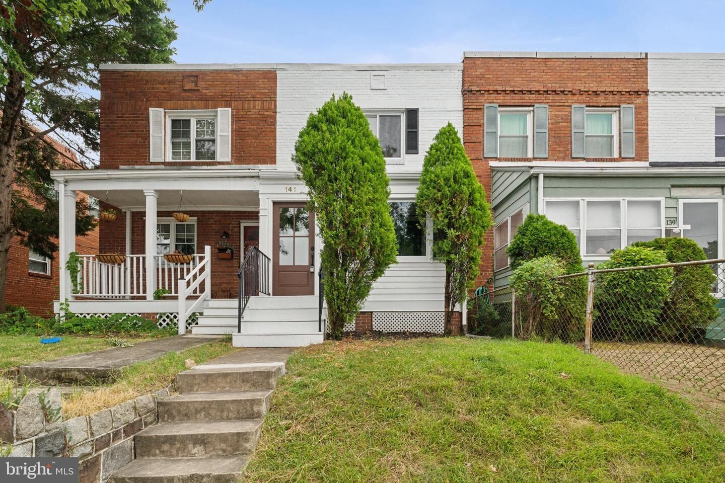 Property Photo:  141 Lynhaven Drive  VA 22305 