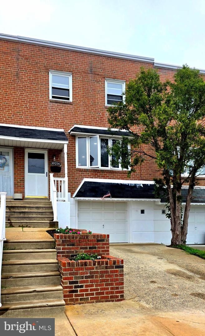10216 Ambridge Place  Philadelphia PA 19114 photo