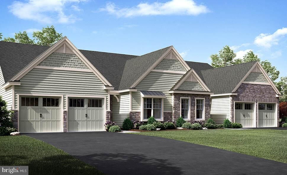 Property Photo:  404 Autumn Harvest Lane 32  PA 17543 
