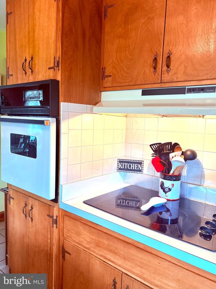 Property Photo: 7105 Pullen Drive VA 22407