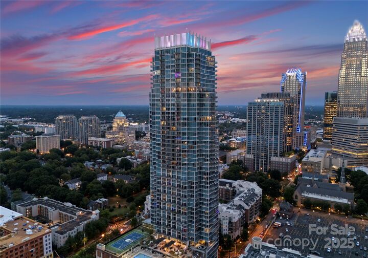 Property Photo:  215 N Pine Street 4301/4302  NC 28202 