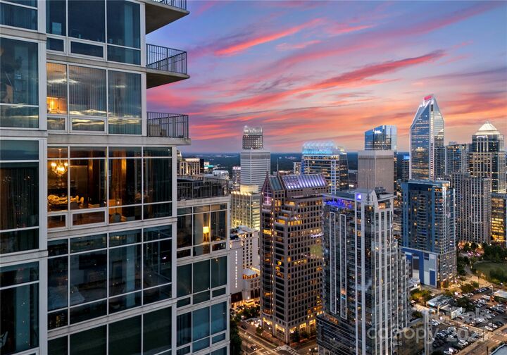 Property Photo: 215 N Pine Street 4301/4302 NC 28202
