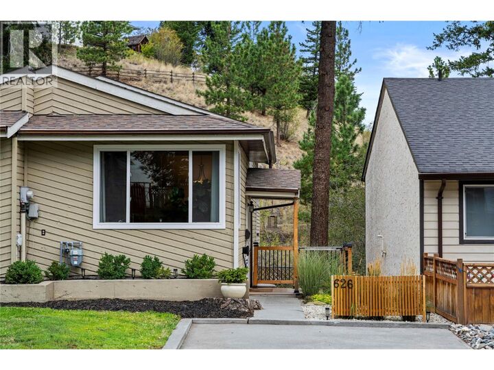 Property Photo:  626 Gleneagles Drive  BC V2E 1Z1 
