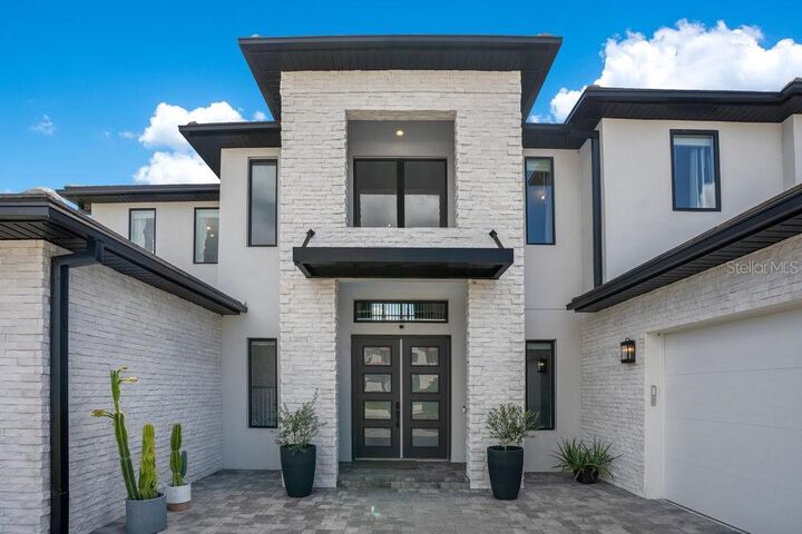 Property Photo:  16820 Bolsena Drive  FL 34756 
