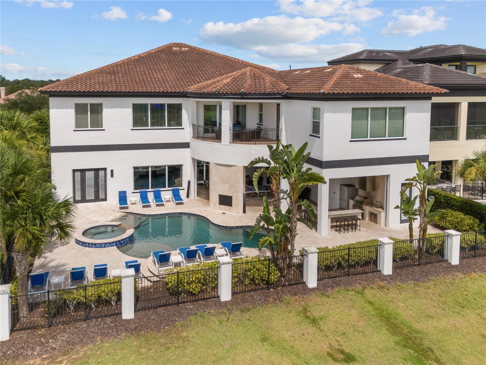 Property Photo: 1125 Grand Traverse Parkway FL 34747