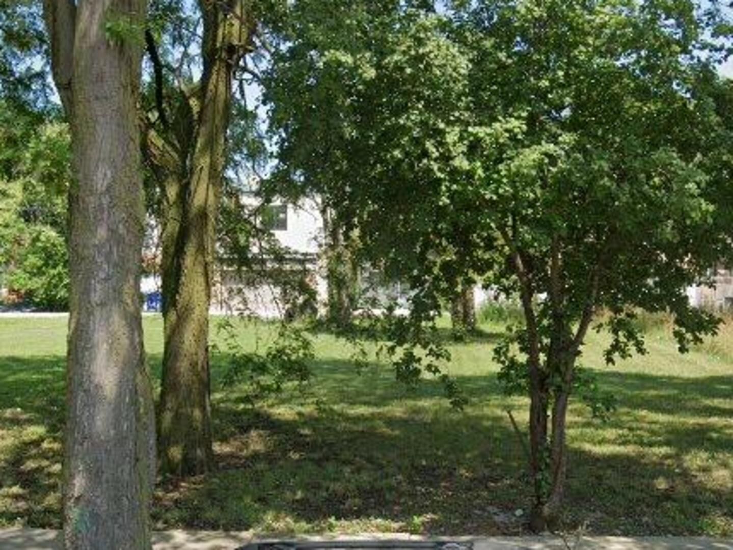 Property Photo: 1847 S Sawyer Avenue IL 60623