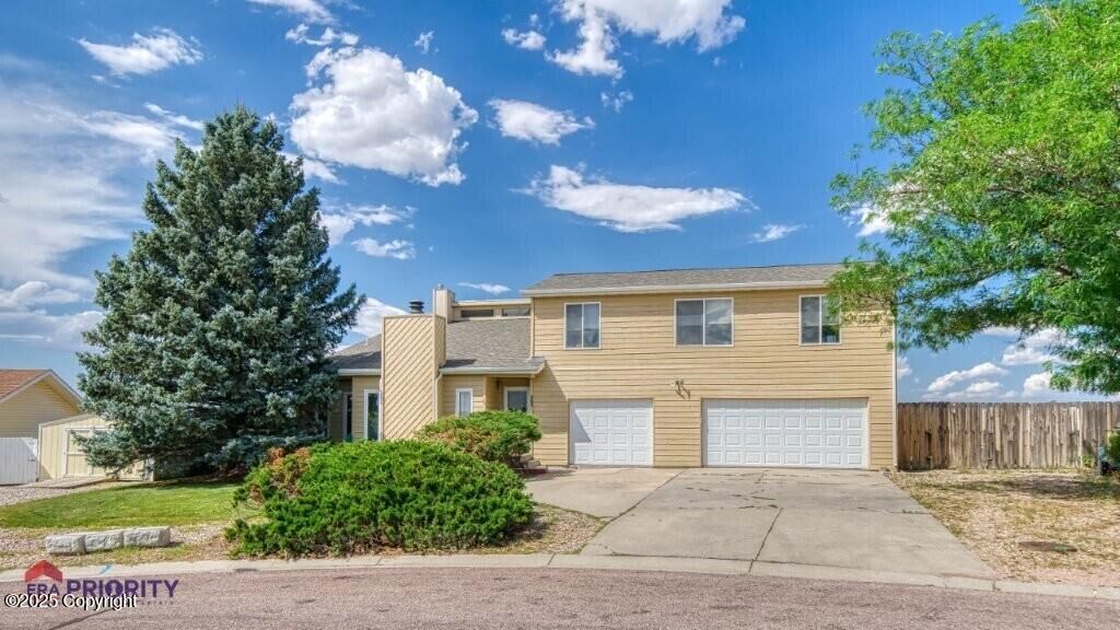 Property Photo: 414 Range Circle - WY 82732