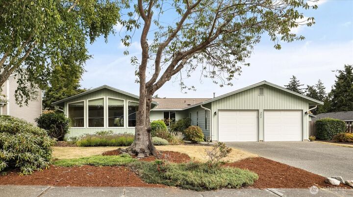 352 NW Fairhaven  Oak Harbor WA 98277 photo