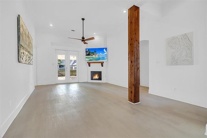Property Photo: 3238 Fairwood Lane LA 70607