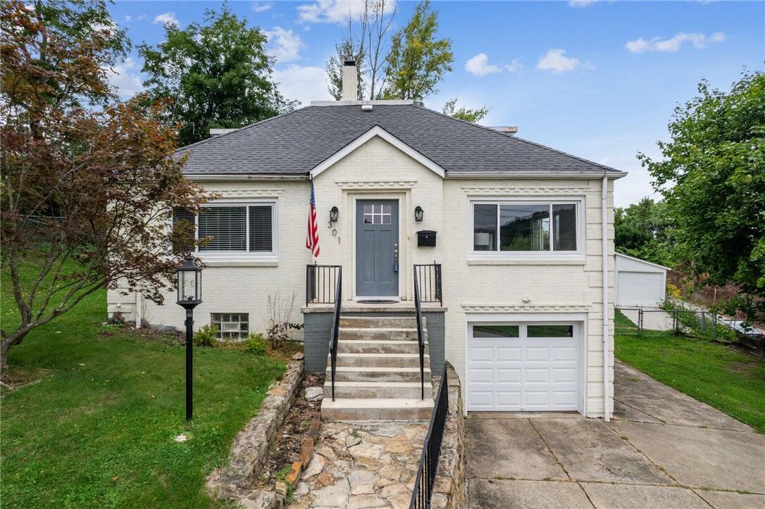 Property Photo: 301 Lewis Ave PA 15644