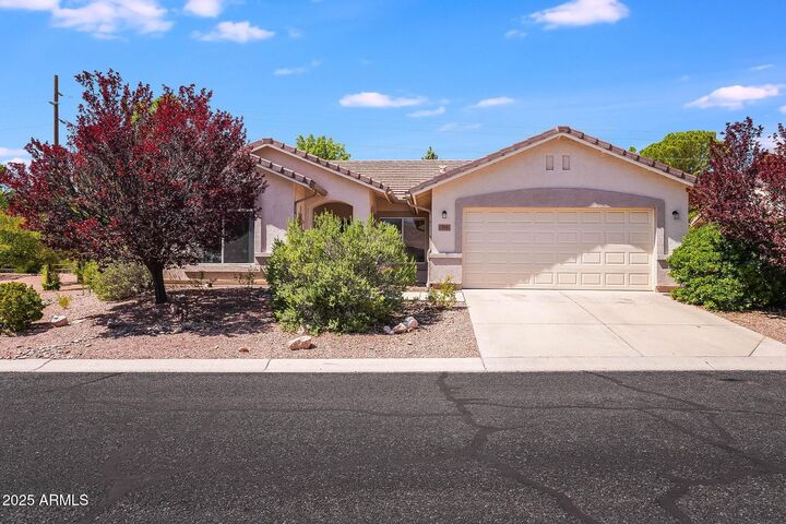 Property Photo:  338 S Wild Horse Way  AZ 86326 