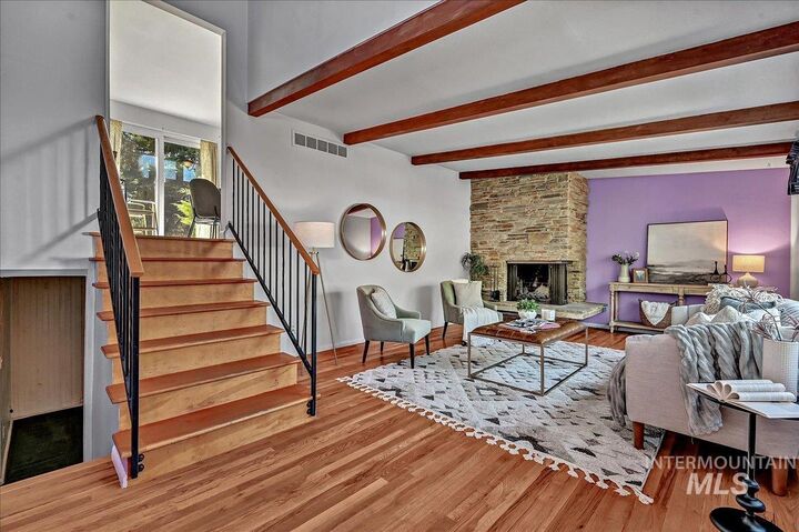Property Photo:  1005 E Aldape Cove  ID 83712 