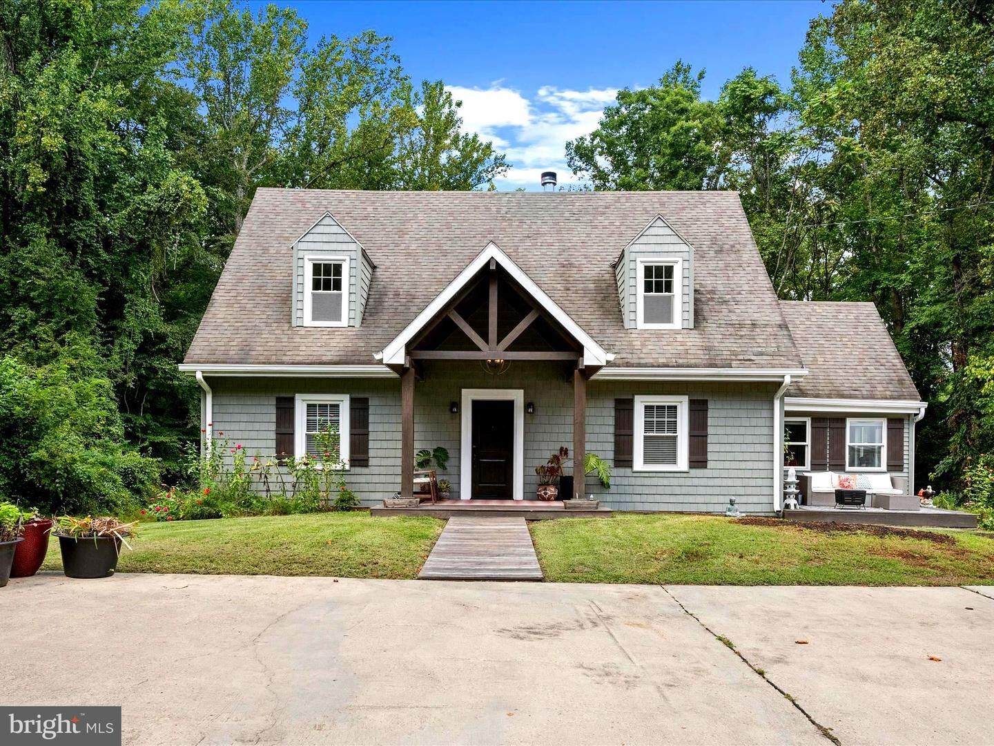 Property Photo: 550 Defense Highway MD 21032