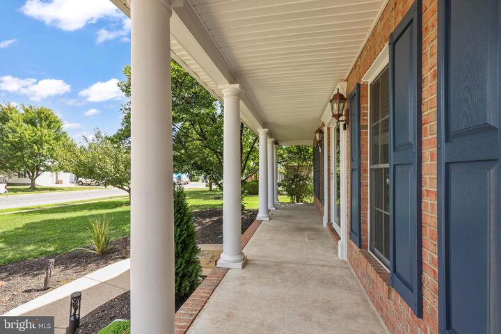 Property Photo: 127 Kinross Drive VA 22602