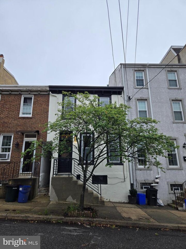 Property Photo:  118 Dawson Street  PA 19127 