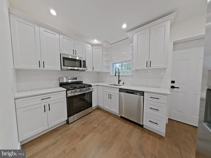 2165 E Firth Street  Philadelphia PA 19125 photo