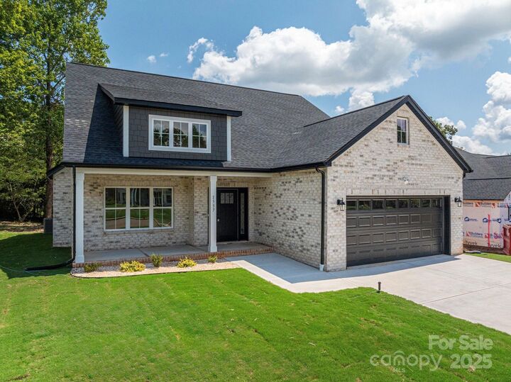 Property Photo: 1337 20th Avenue NE NC 28601