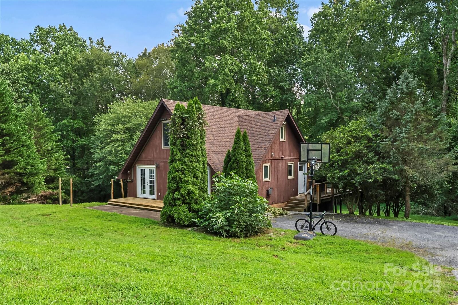 Property Photo: 220 Shuping Street NC 28655