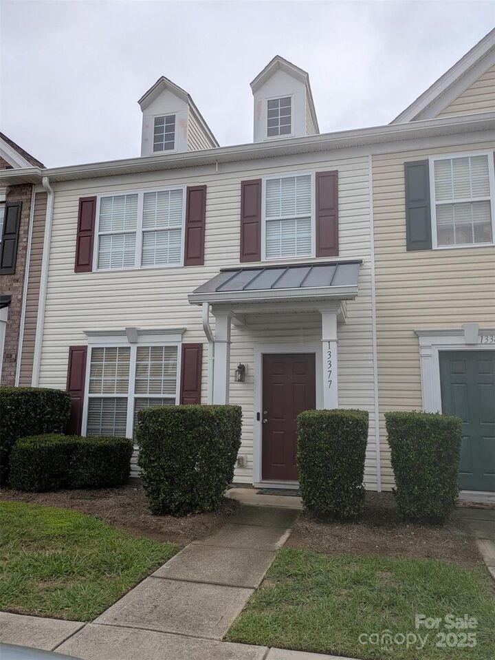 Property Photo: 13377 Calloway Glen Drive NC 28273