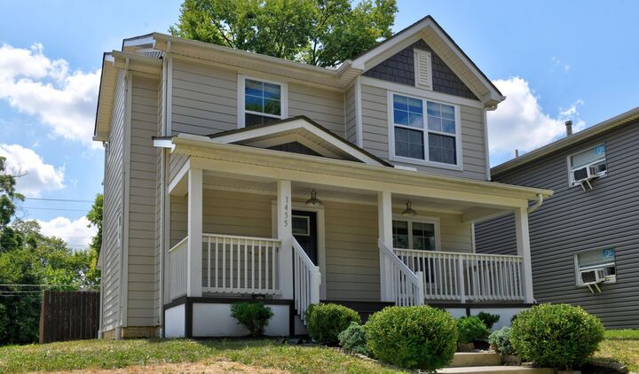 1455 Franklin Avenue  Columbus OH 43205 photo