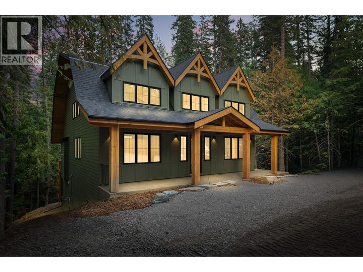 Property Photo: 4416 Timberline Crescent BC V0B 1M6