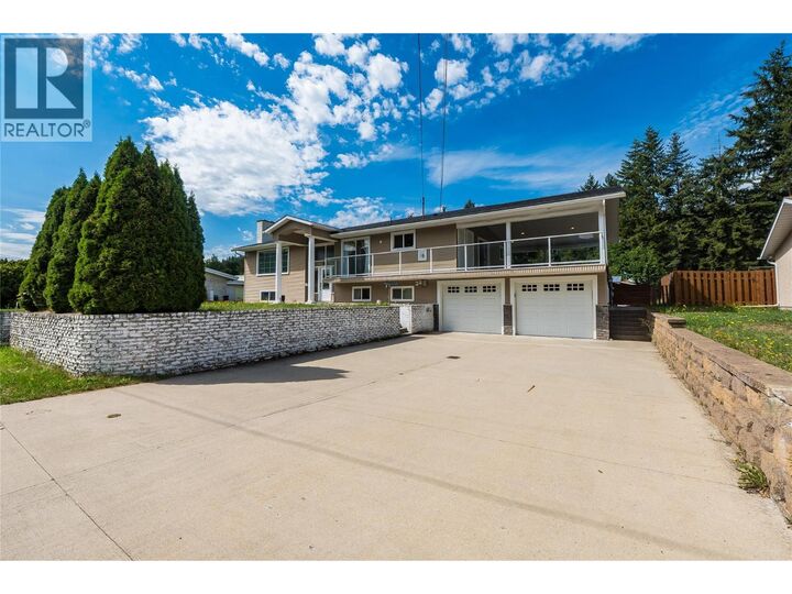 Property Photo: 2540 6th Avenue BC V1N 2W2
