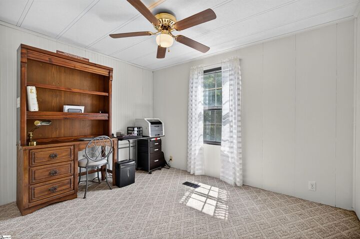 Property Photo: 220 Rock Ridge Road SC 29322